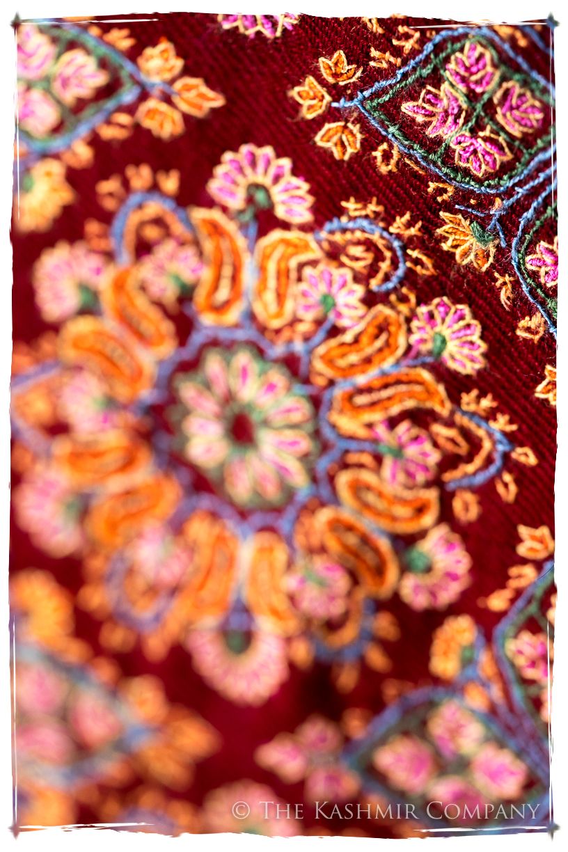 The Bordeaux Montmartre - Grand Pashmina Shawl