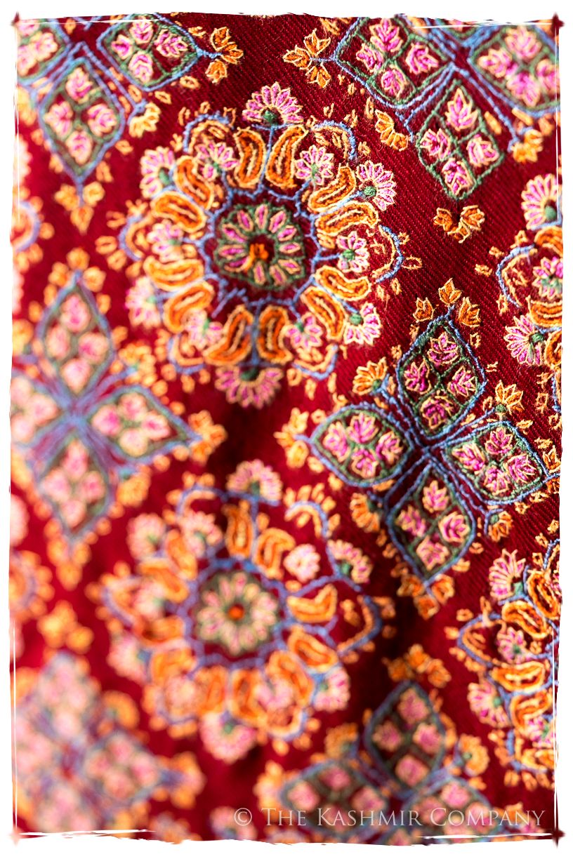 The Bordeaux Montmartre - Grand Pashmina Shawl