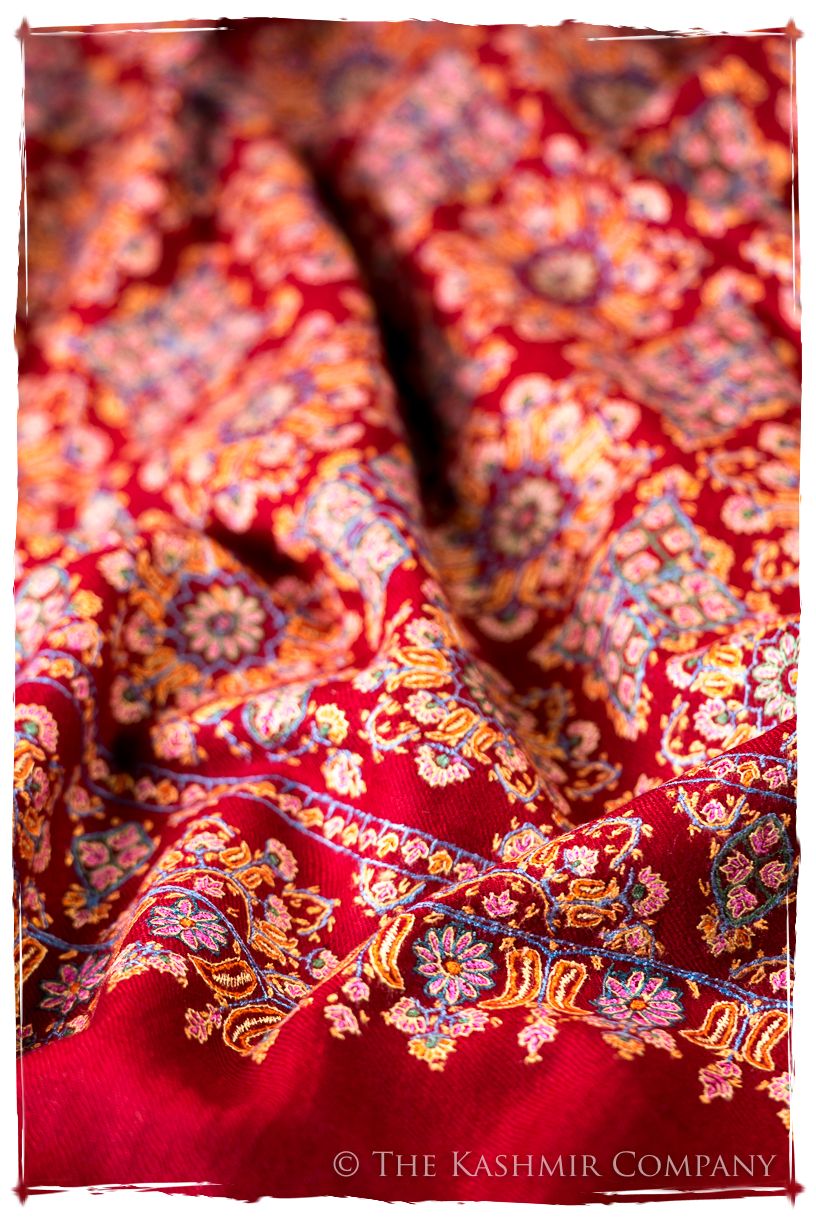 The Bordeaux Montmartre - Grand Pashmina Shawl