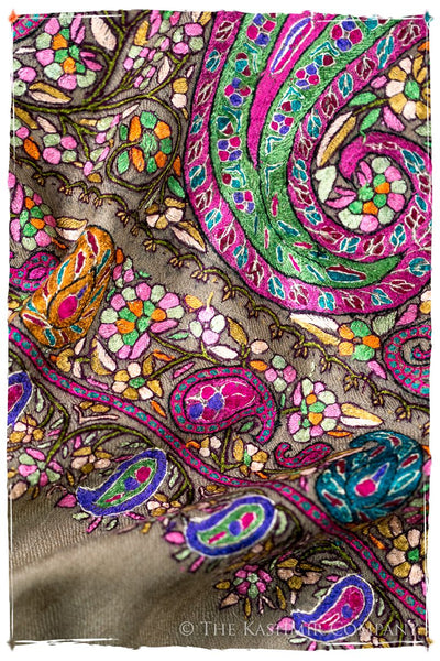 The Paisley Tapéstry - Grand Pashmina Shawl