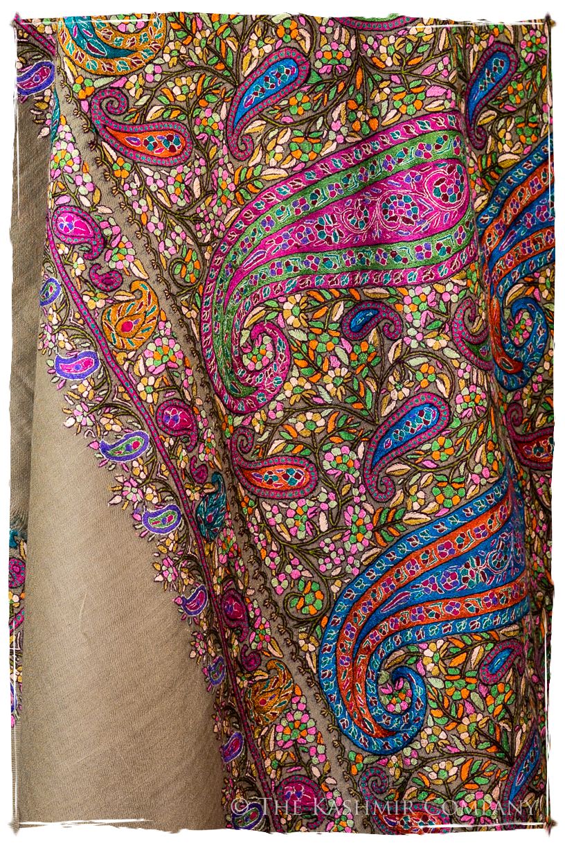 The Paisley Tapéstry - Grand Pashmina Shawl