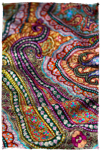 Jewels of Noorjéhan - Grand Pashmina Shawl