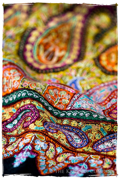 Jewels of Noorjéhan - Grand Pashmina Shawl