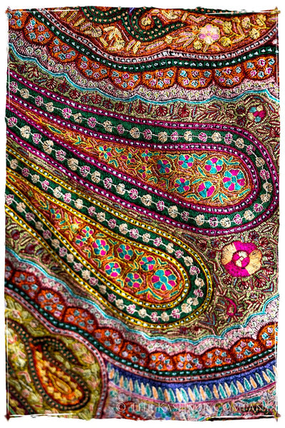 Jewels of Noorjéhan - Grand Pashmina Shawl