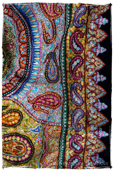 Jewels of Noorjéhan - Grand Pashmina Shawl