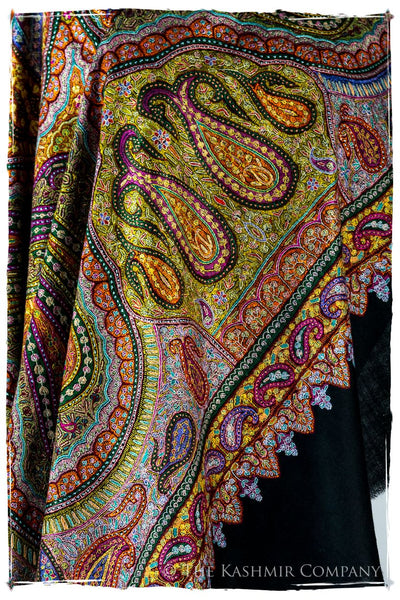 Jewels of Noorjéhan - Grand Pashmina Shawl