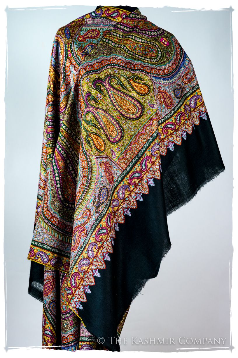 Jewels of Noorjéhan - Grand Pashmina Shawl