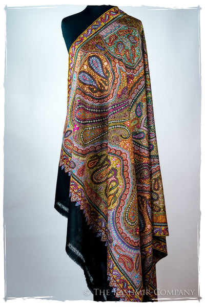 Jewels of Noorjéhan - Grand Pashmina Shawl