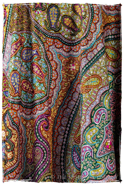 Jewels of Noorjéhan - Grand Pashmina Shawl