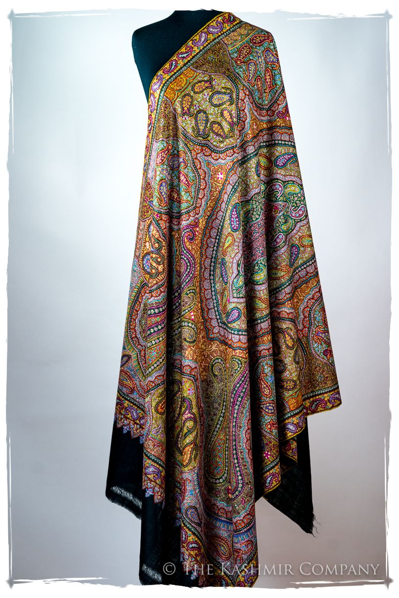 Jewels of Noorjéhan - Grand Pashmina Shawl