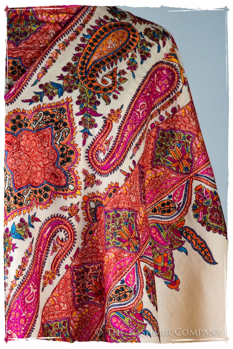 The Artisté - Grand Pashmina Shawl