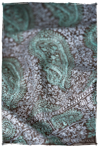 The Tropézienne - Grand Pashmina Shawl