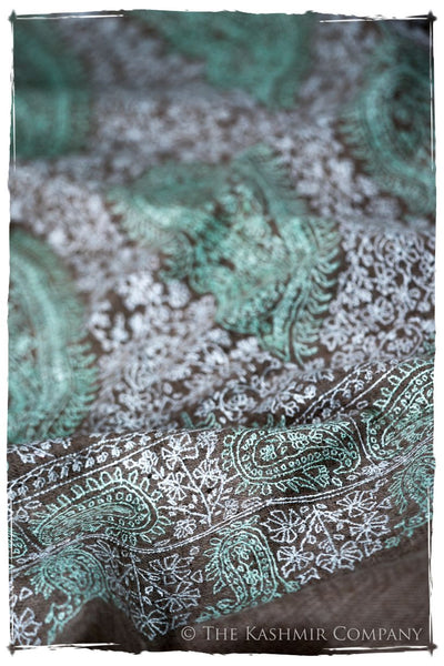 The Tropézienne - Grand Pashmina Shawl