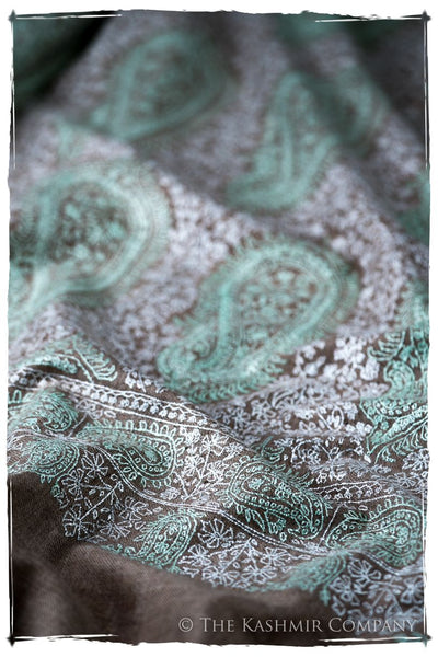 The Tropézienne - Grand Pashmina Shawl