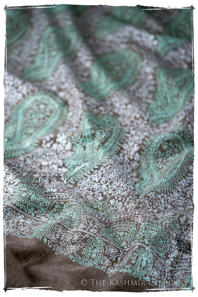 The Tropézienne - Grand Pashmina Shawl