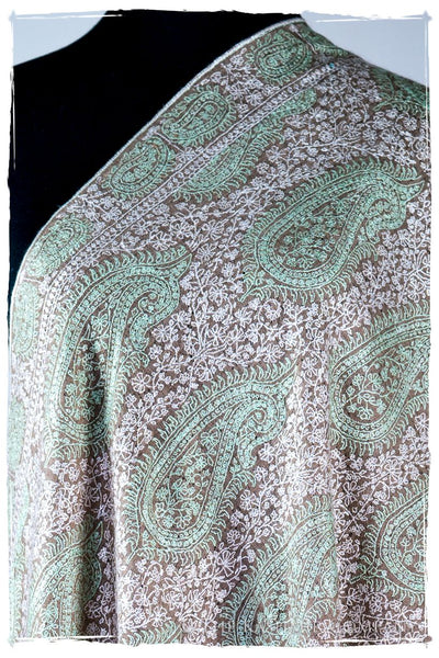 The Tropézienne - Grand Pashmina Shawl