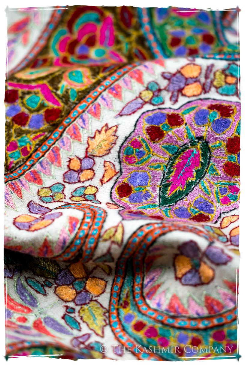 The Renaissance Français - Grand Pashmina Shawl