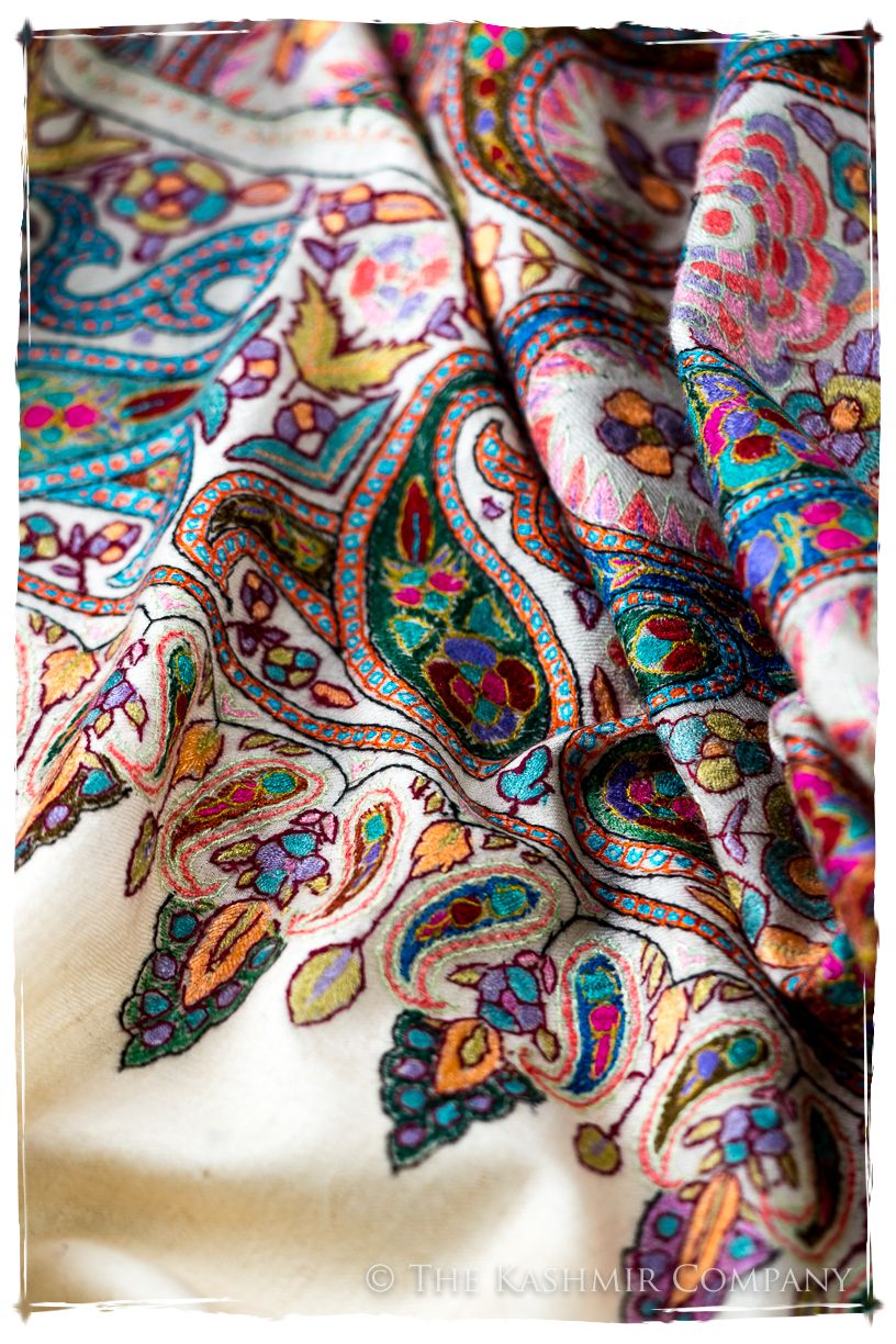 The Renaissance Français - Grand Pashmina Shawl