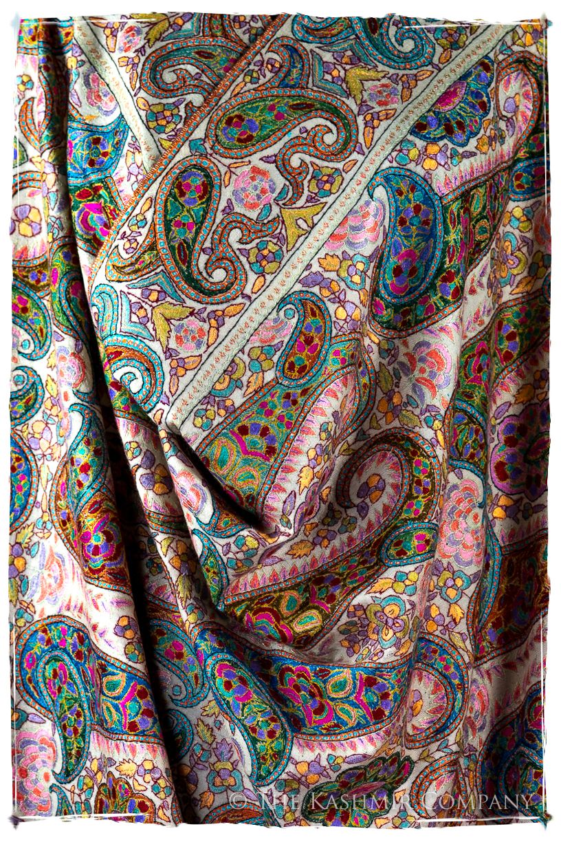 The Renaissance Français - Grand Pashmina Shawl