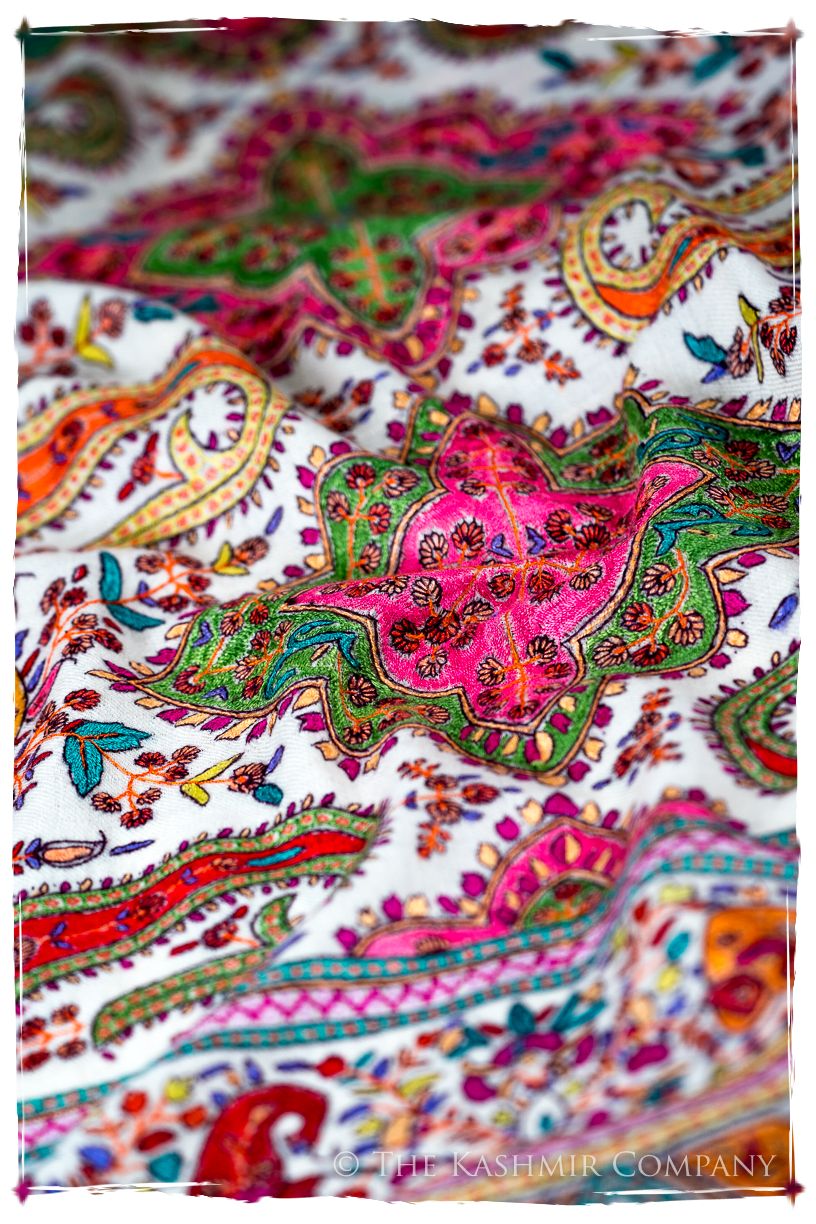 The Artisté Palétte- Grand Pashmina Shawl