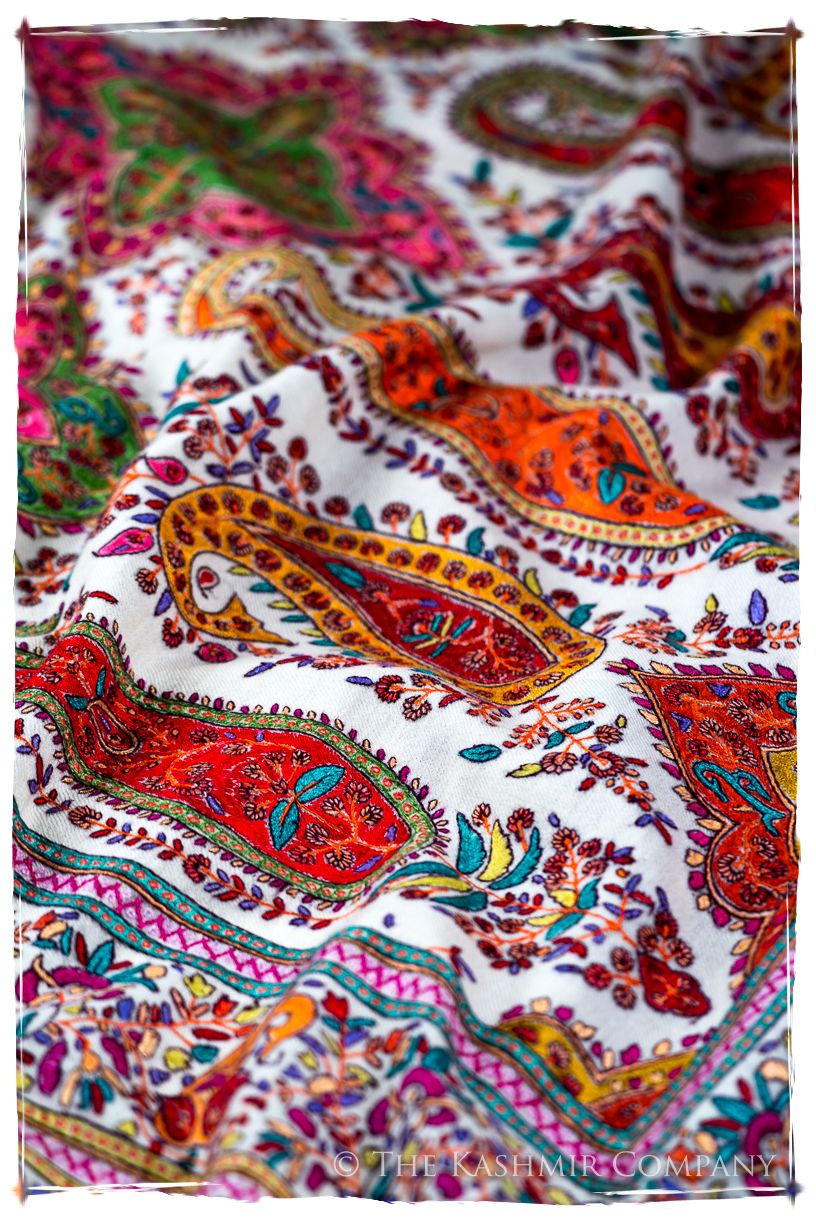 The Artisté Palétte- Grand Pashmina Shawl