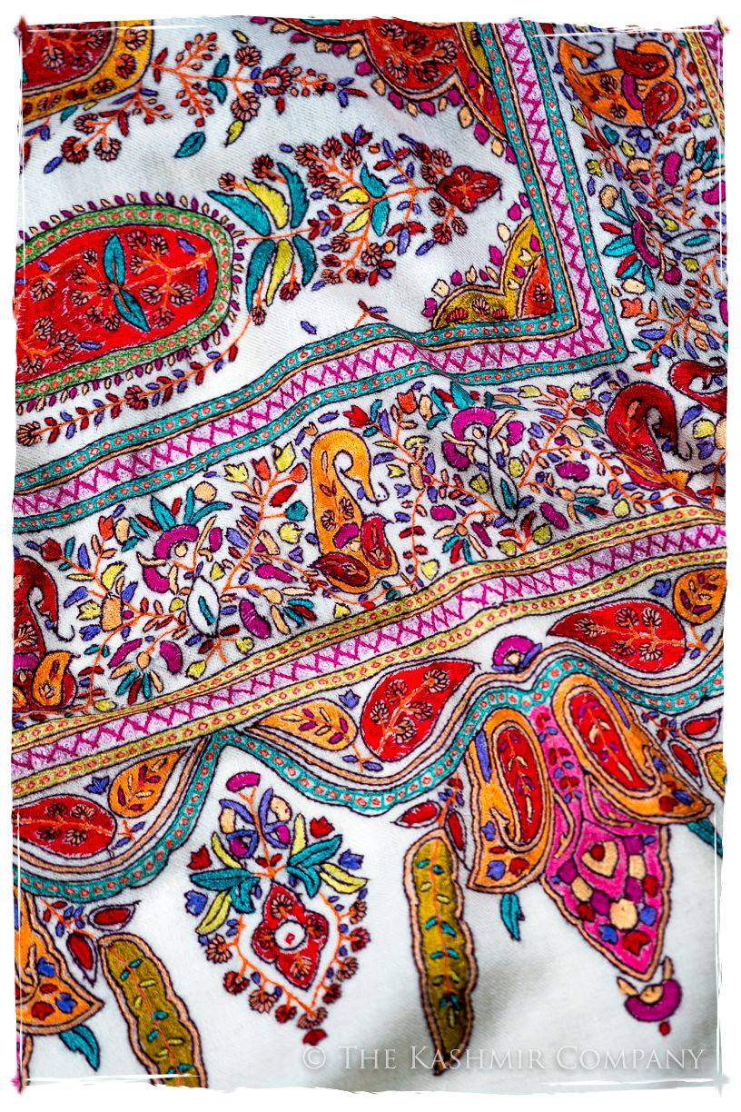 The Artisté Palétte- Grand Pashmina Shawl