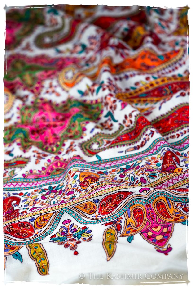 The Artisté Palétte- Grand Pashmina Shawl