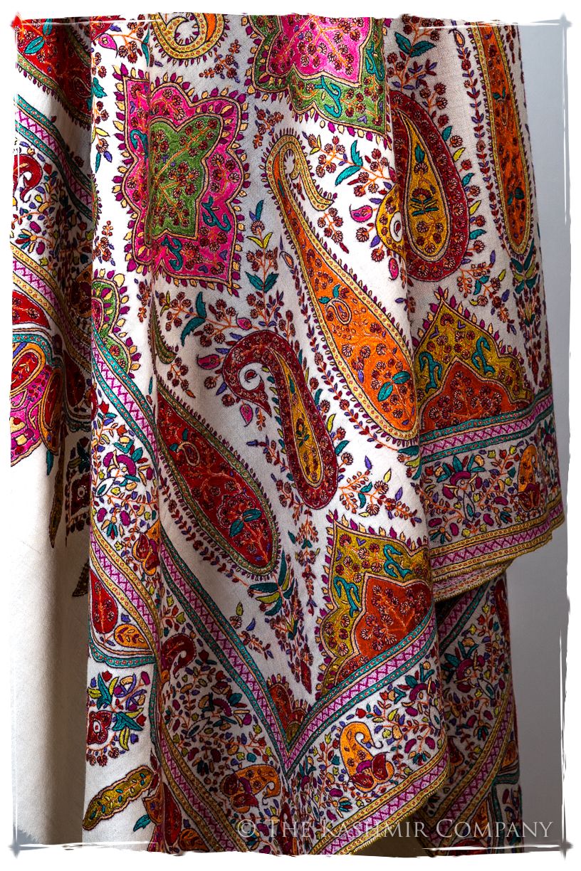 The Artisté Palétte- Grand Pashmina Shawl