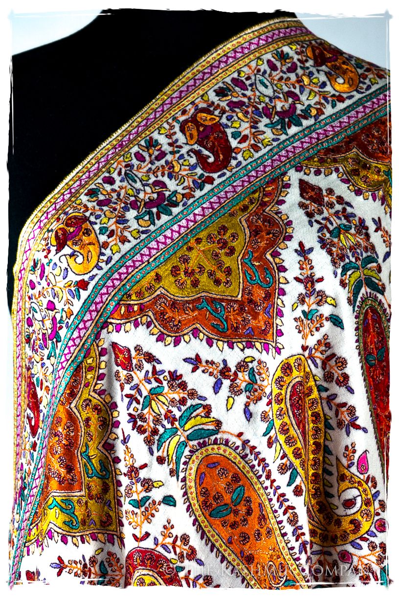 The Artisté Palétte- Grand Pashmina Shawl