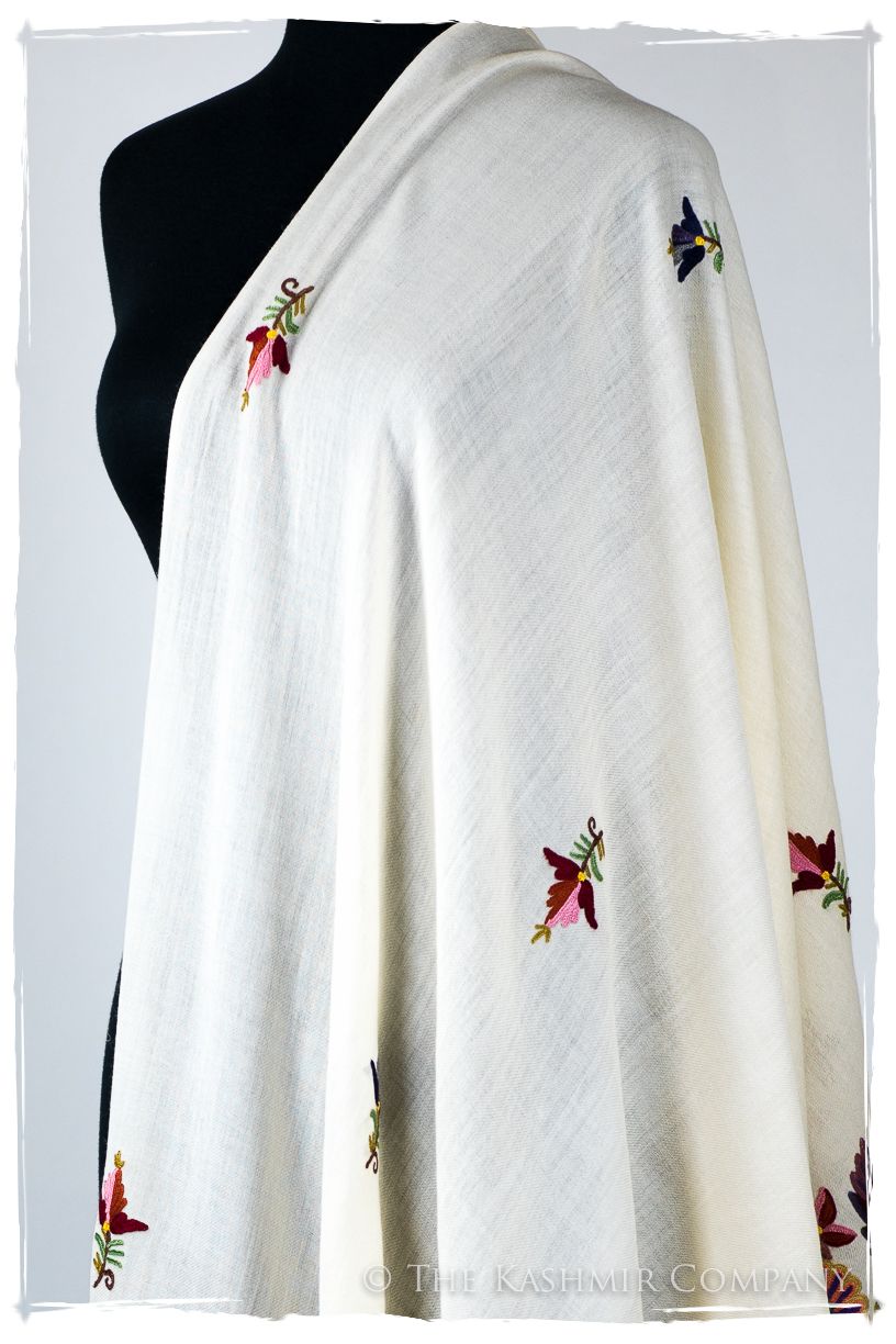 Lucienne Clairière d'ivoire Renoirs Dream Shawl