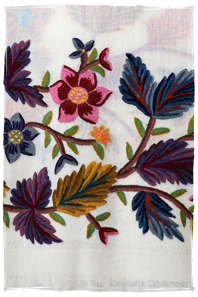 Lucienne Clairière d'ivoire Renoirs Dream Shawl