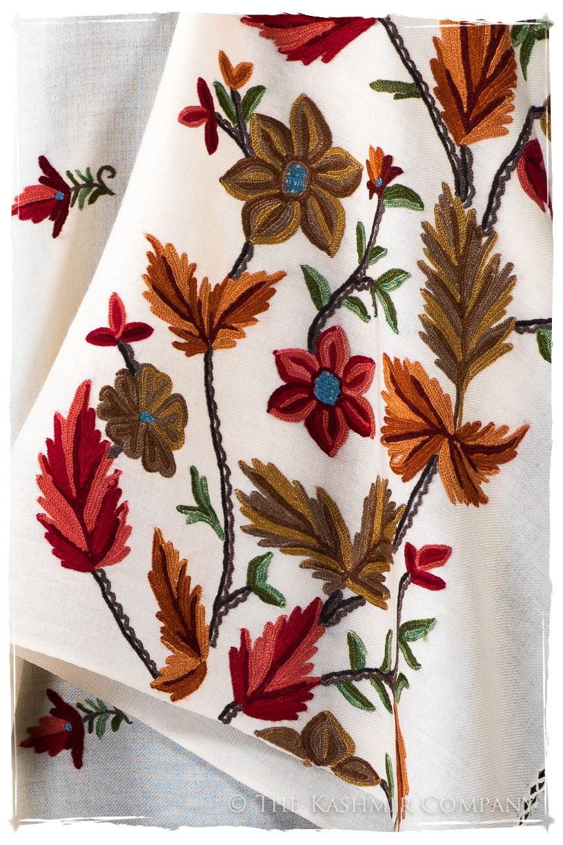 Marguerite Clairière d'ivoire Renoirs Dream Shawl