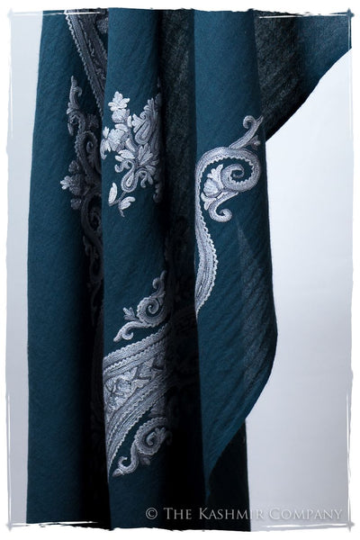 Niagara Nicole Royale Paisley Shawl