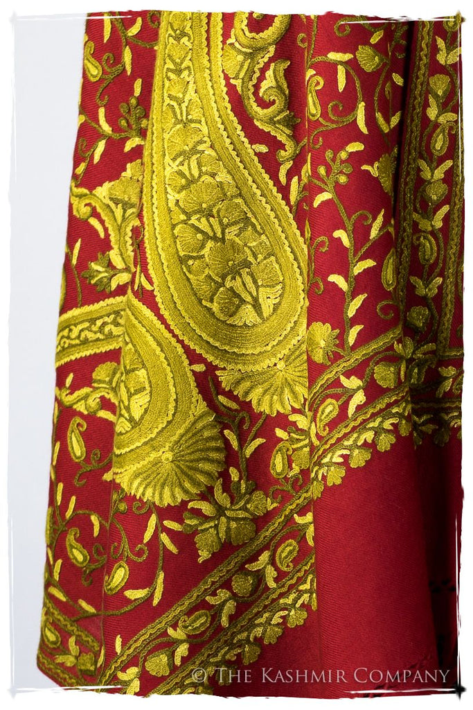 Palais d'orient Soleil Française Paisley Shawl