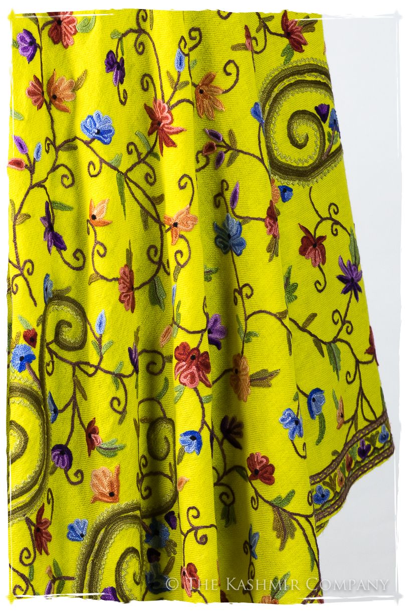 Jardin de Pierre Précieuse Topaze Paisley Shawl