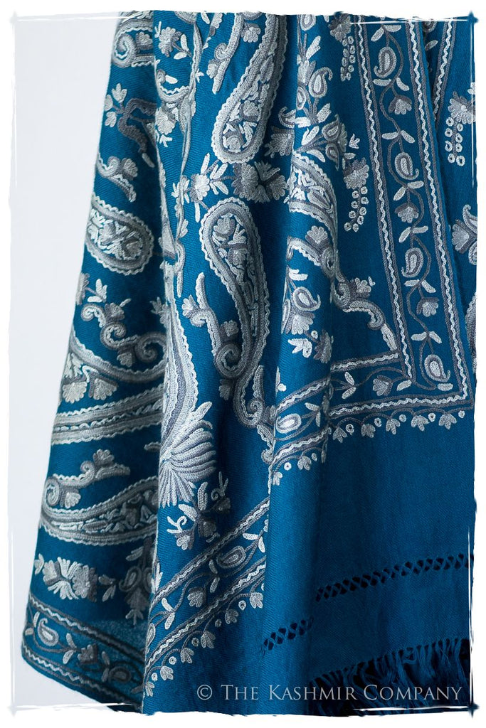 Rococo Palais de Marée Bleue Antiquaires Shawl