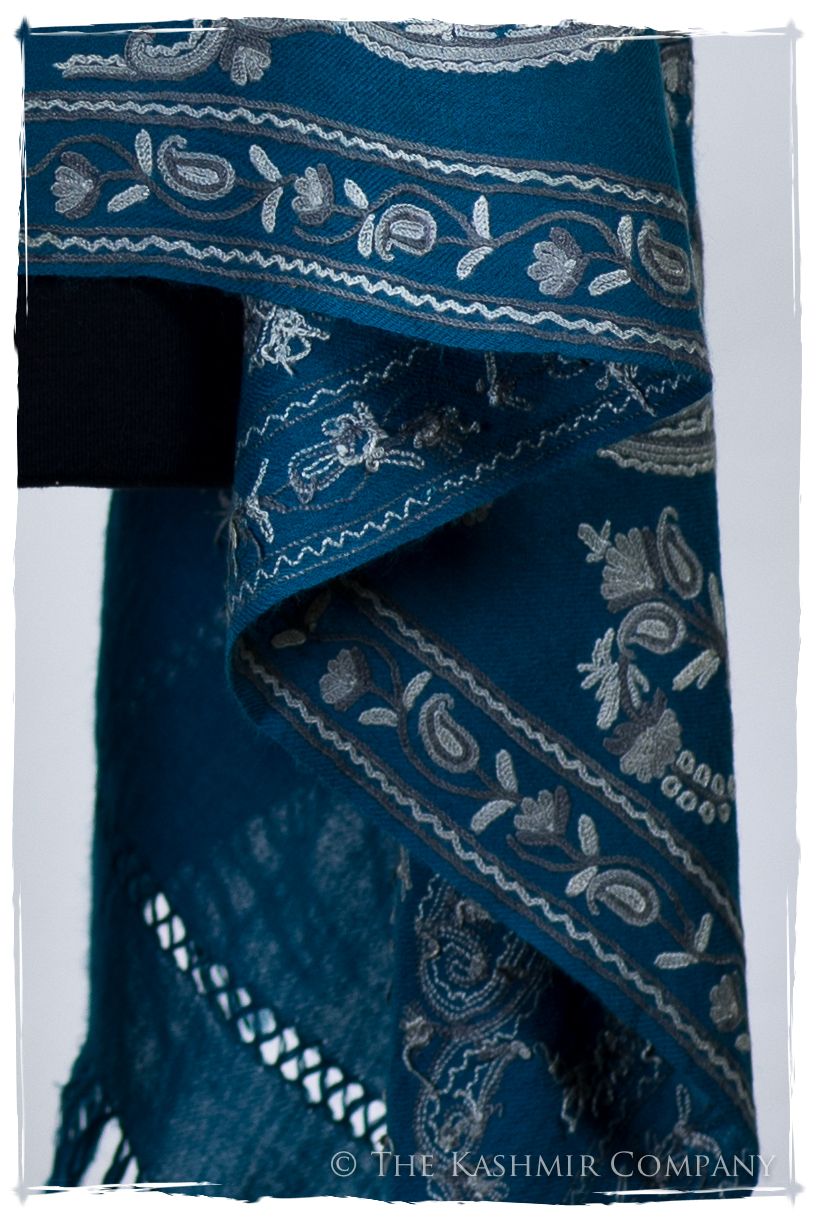 Rococo Palais de Marée Bleue Antiquaires Shawl