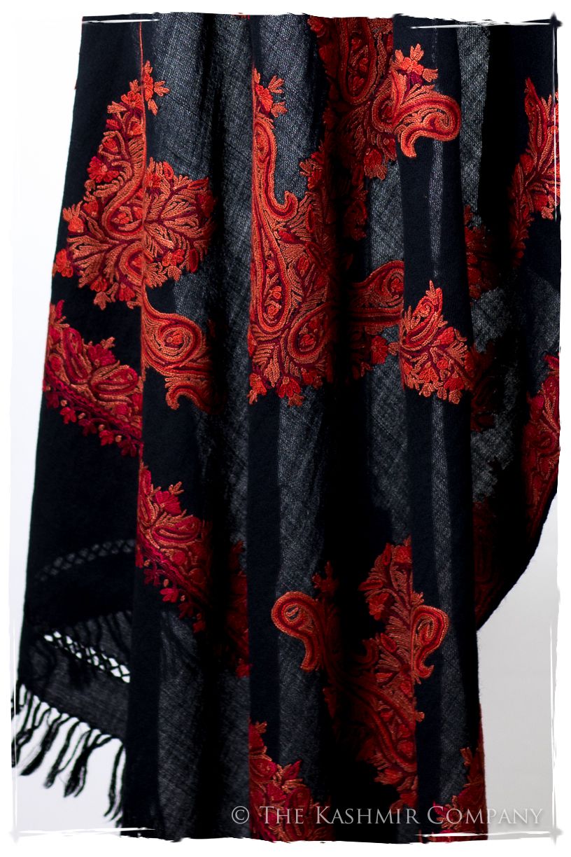 Frontière de Sainte-Croix Française Paisley Provence Shawl