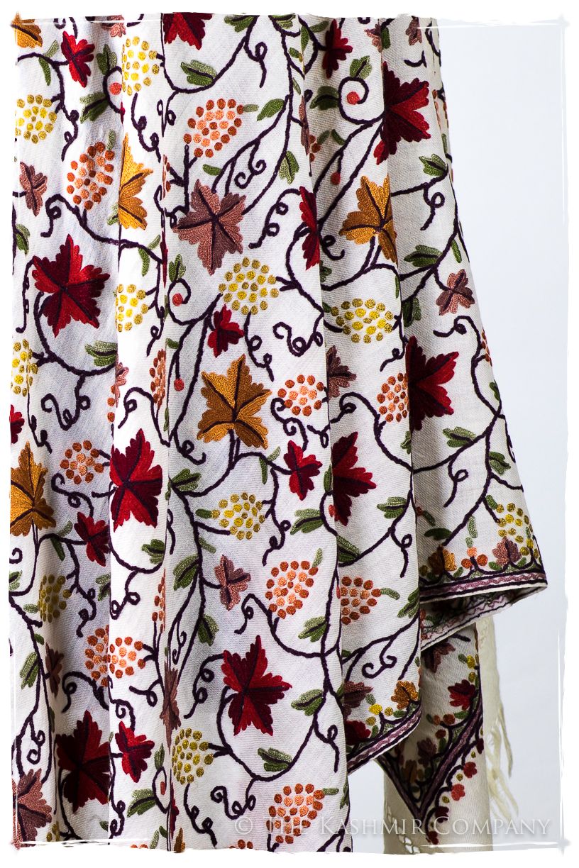 Château de Berne Provence Feuilles de Vigne Shawl