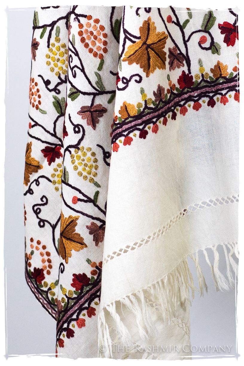 Château de Berne Provence Feuilles de Vigne Shawl