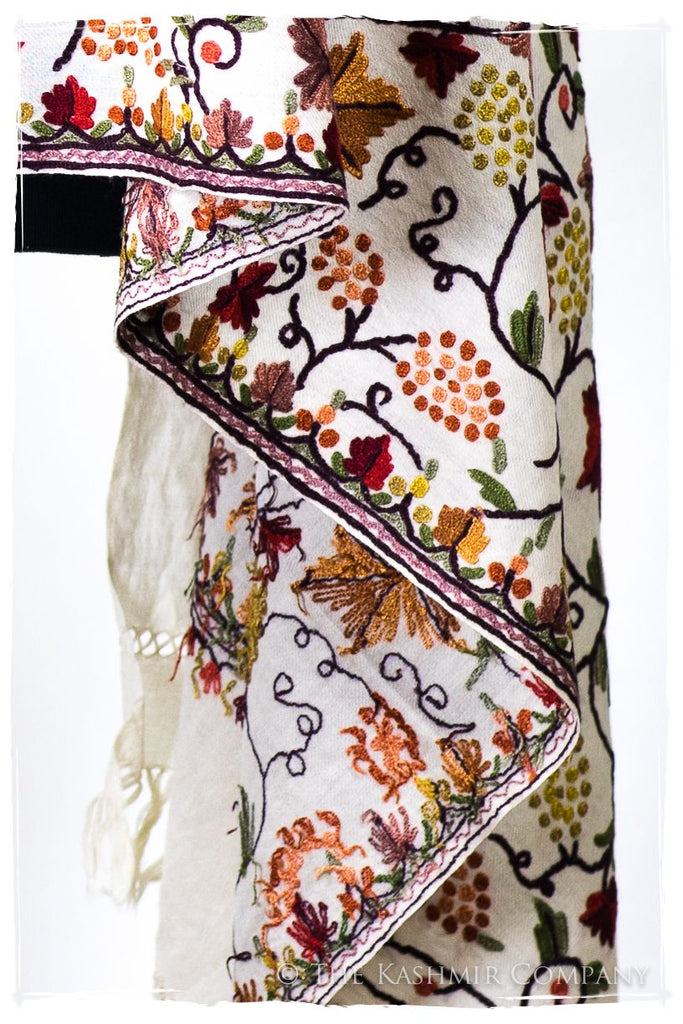 Château de Berne Provence Feuilles de Vigne Shawl