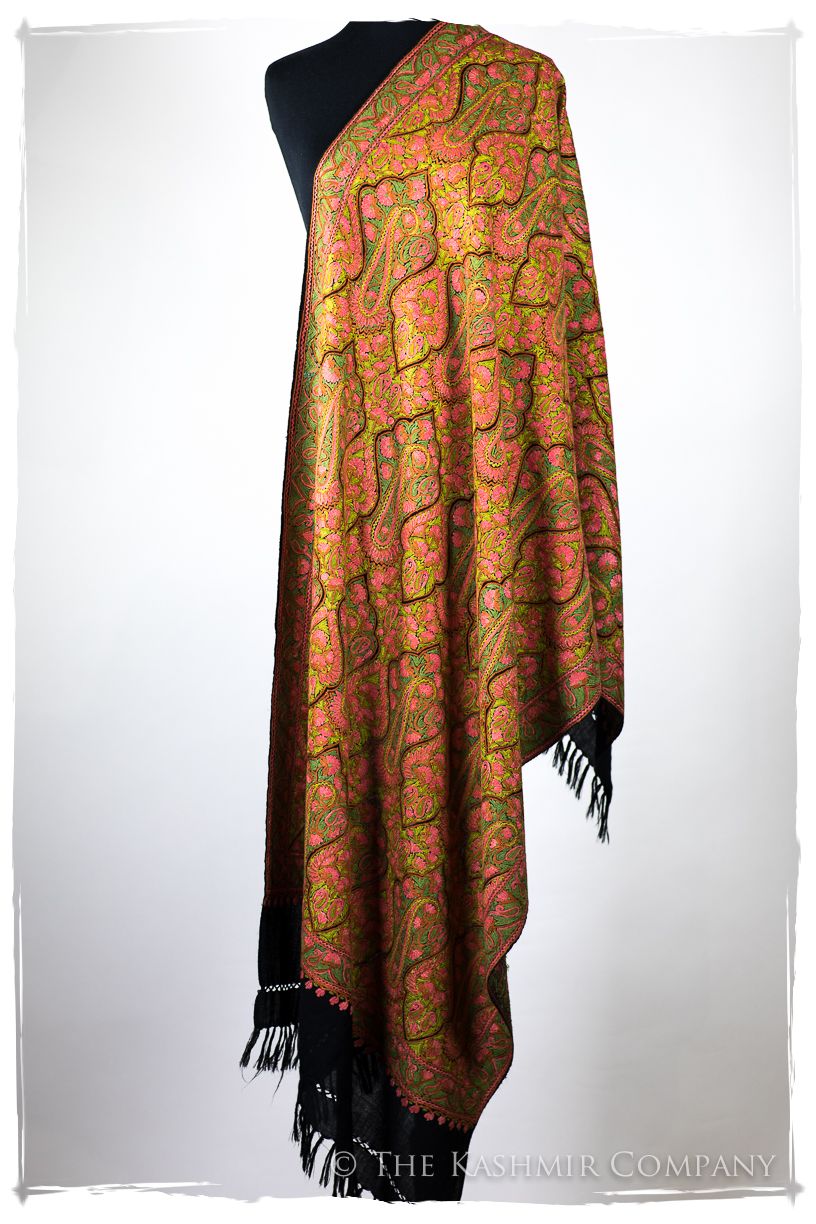 Joyaux de Taj Antiquaires Shawl