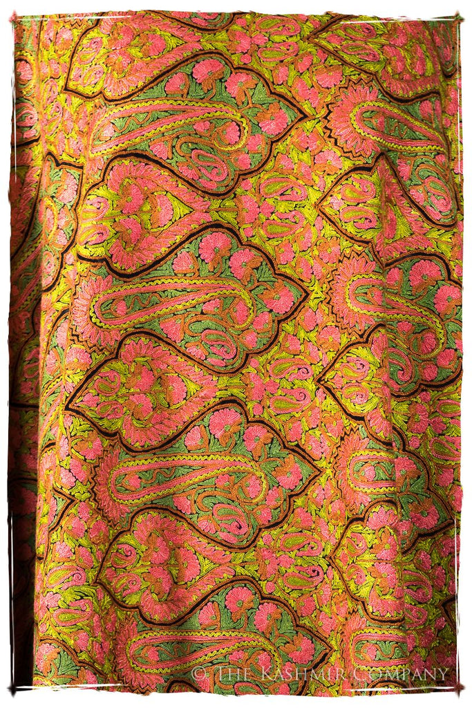 Joyaux de Taj Antiquaires Shawl