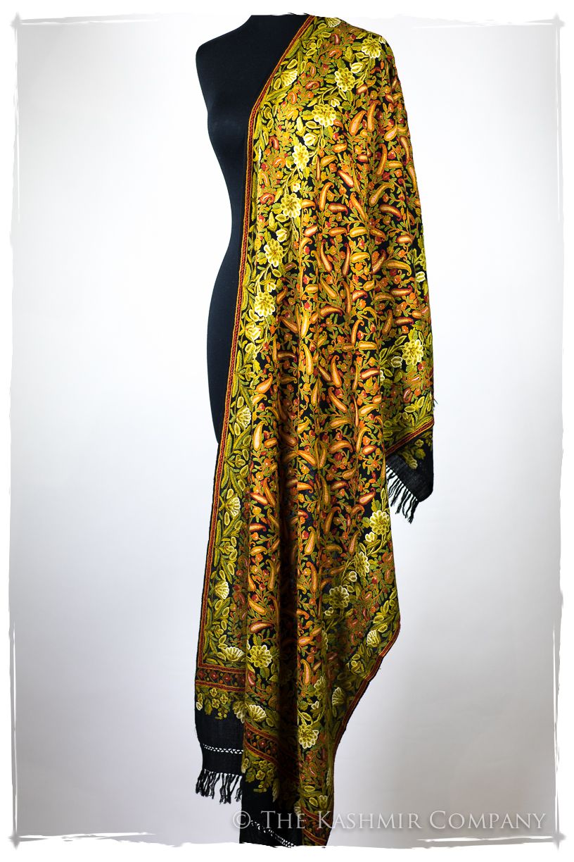 Jardin du reine Italienne Paisley Antiquaires Shawl