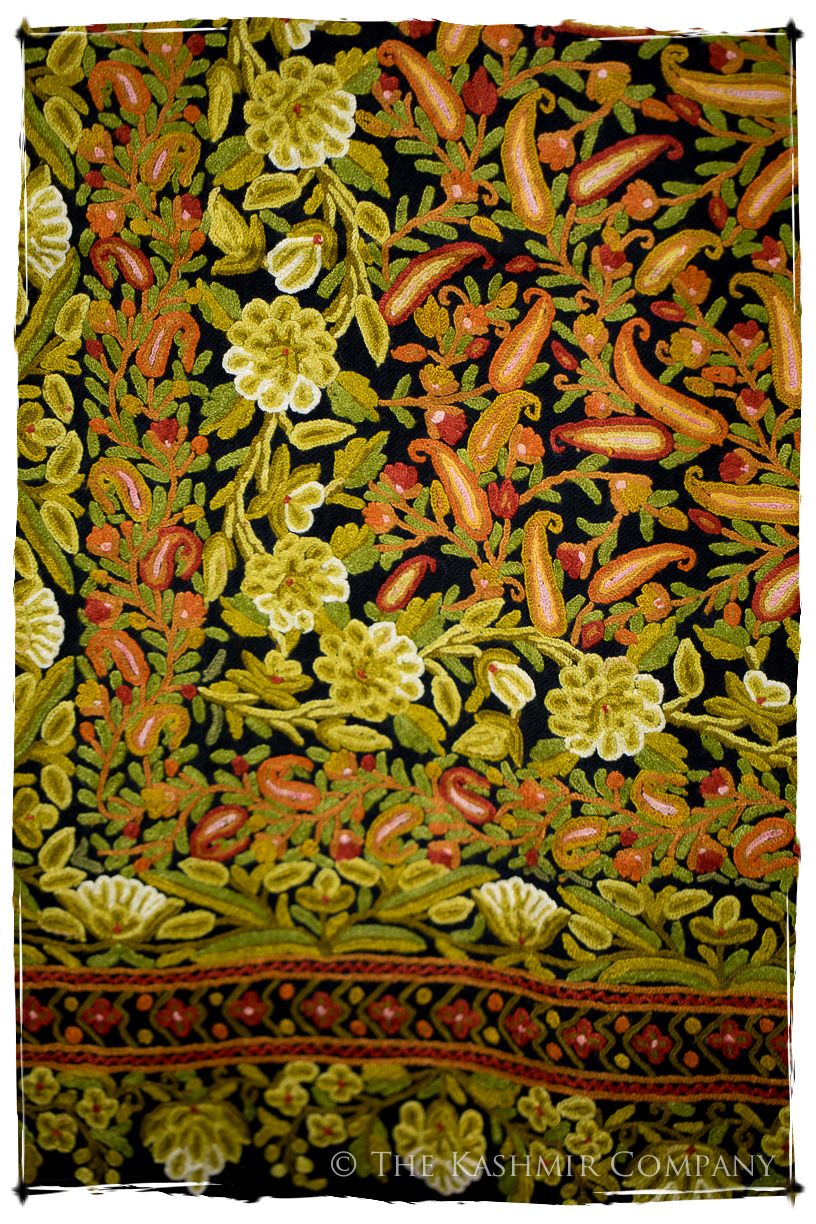 Jardin du reine Italienne Paisley Antiquaires Shawl
