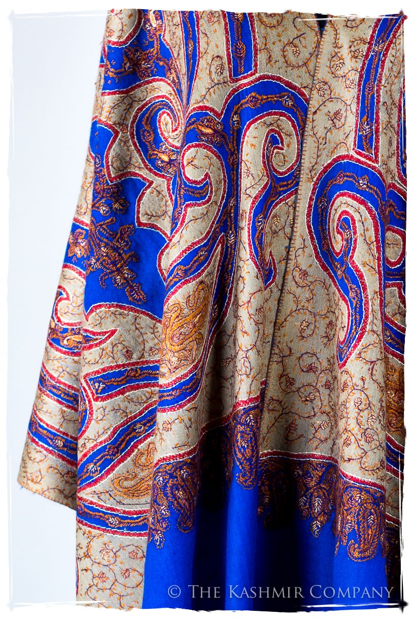 The Mona Lisa Princess Valerian Deux Shawl