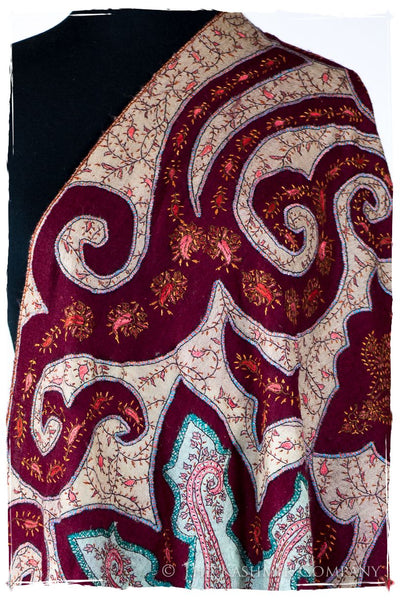 The Mona Lisa Napa Bordeaux Deux Shawl