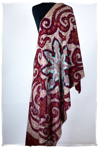 The Mona Lisa Napa Bordeaux Deux Shawl