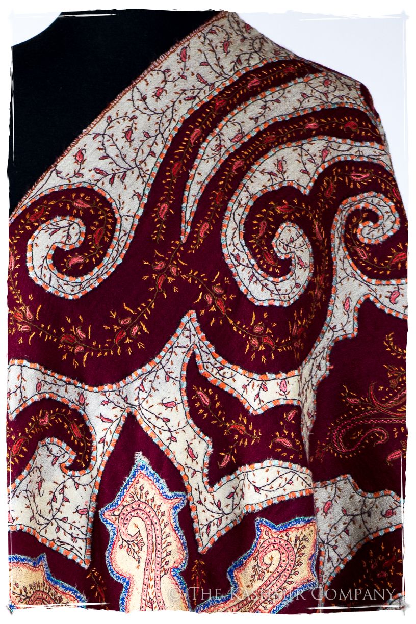 The Mona Lisa Bordeaux Gold Blanc Deux Shawl