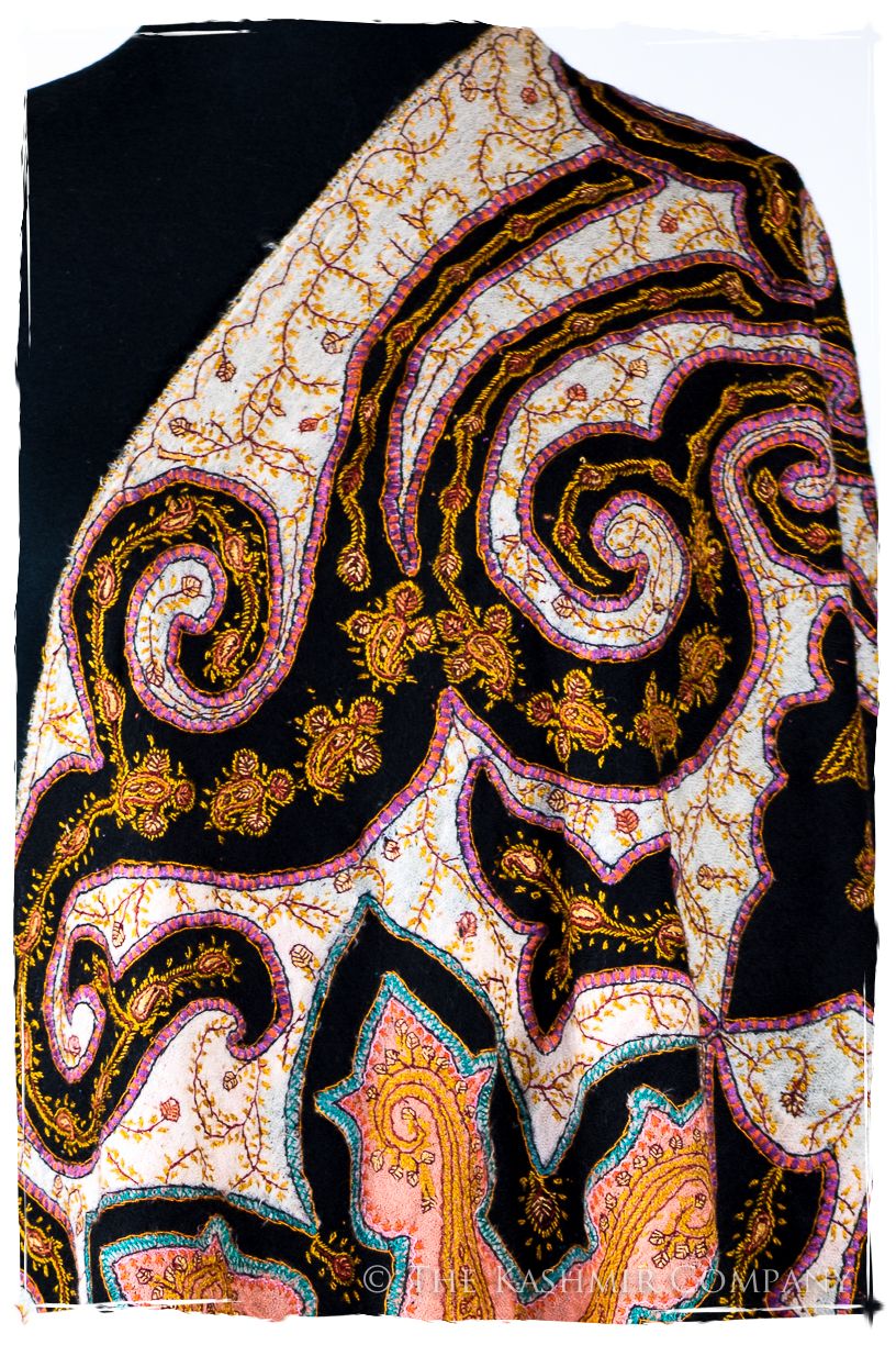 The Mona Lisa Noir Rose Gold Deux Shawl